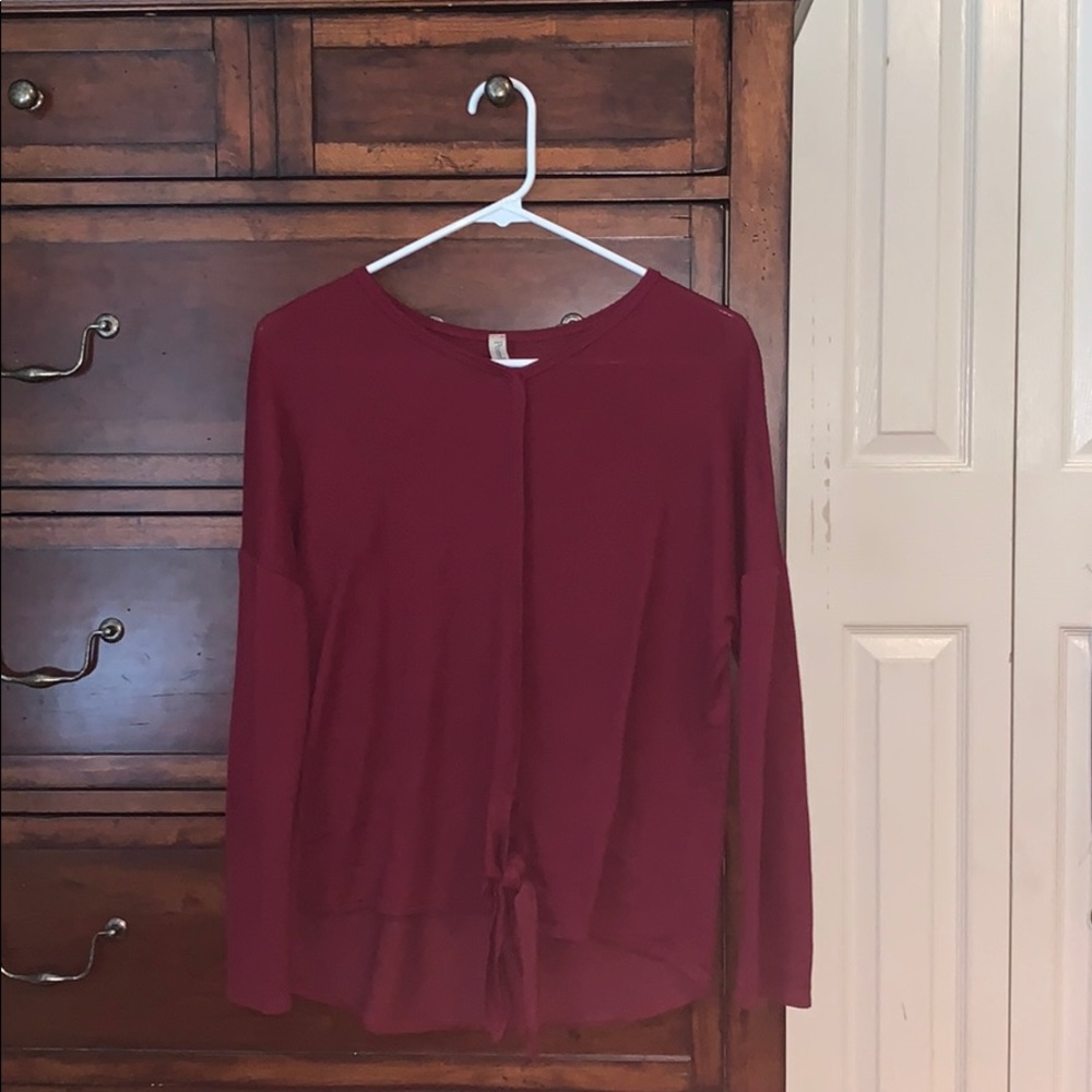 burgundy ,dressy t -shirt